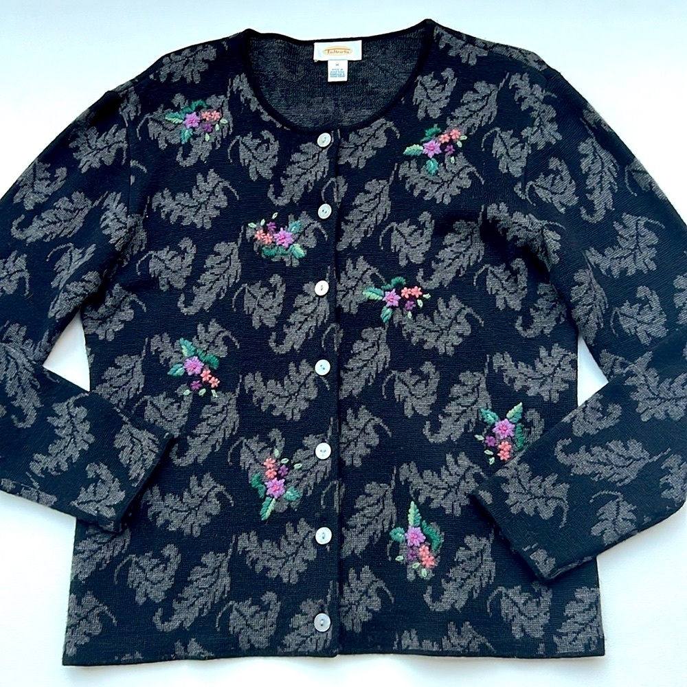 Vintage Talbots wool blend floral holiday embroidered leaf button up cardigan M‎